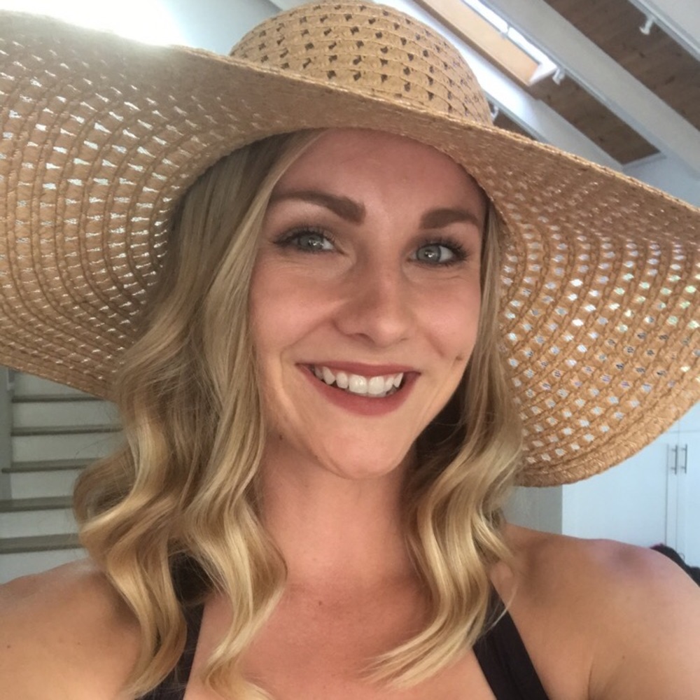 Meet your Posher, Noelle